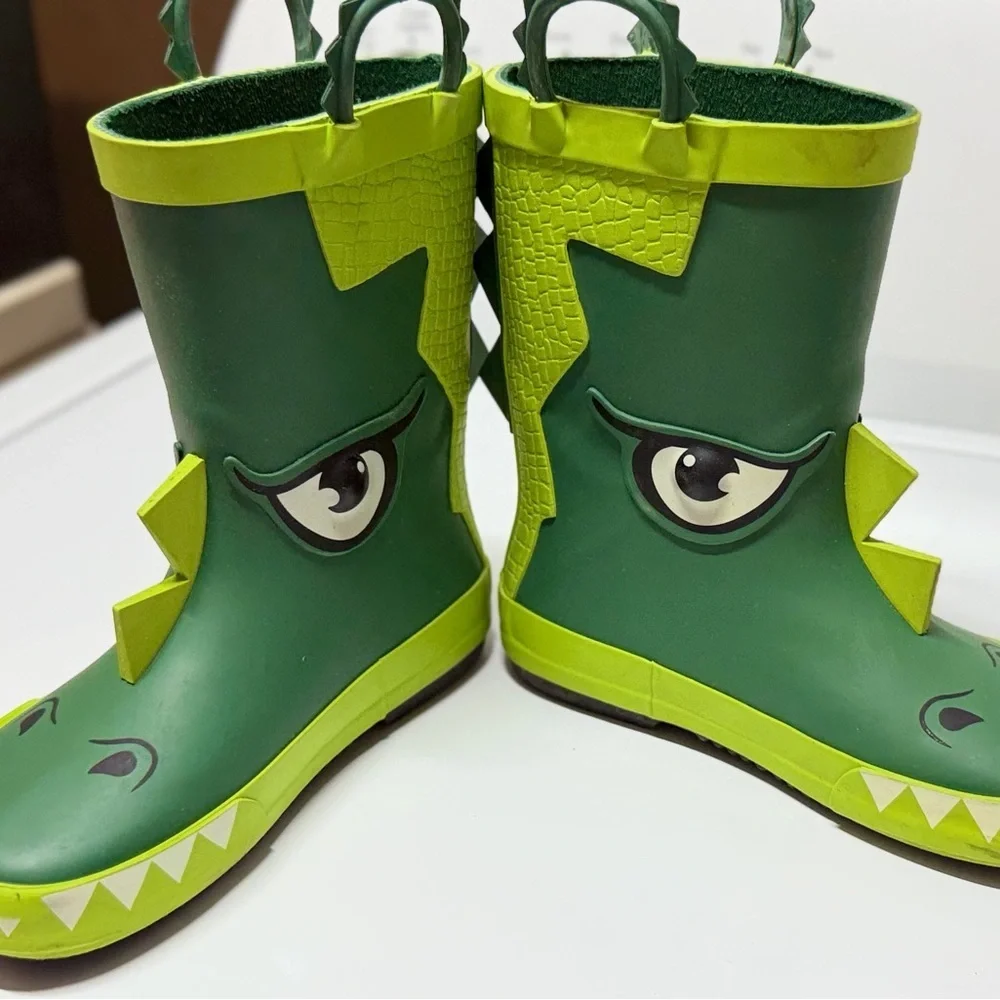 Member's Mark crocodile Boy's Easy Pull-On Lined Waterproof Rain Boots 9/10